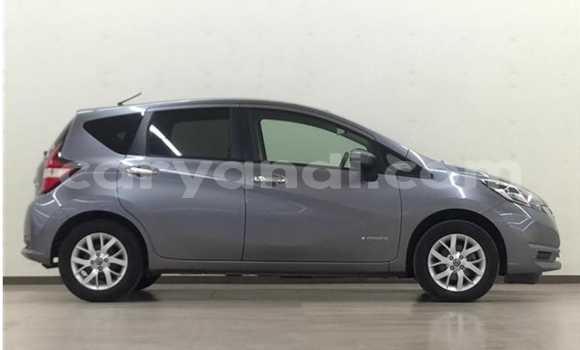 Acheter Occasion Voiture Nissan Note Gris à Chilanga, Lusaka Acheter Occasion Voiture Nissan Note Gris à Chilanga, Lusaka
