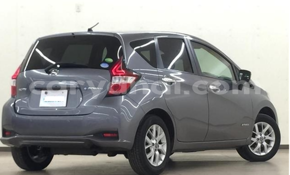 Acheter Occasion Voiture Nissan Note Gris à Chilanga, Lusaka Acheter Occasion Voiture Nissan Note Gris à Chilanga, Lusaka