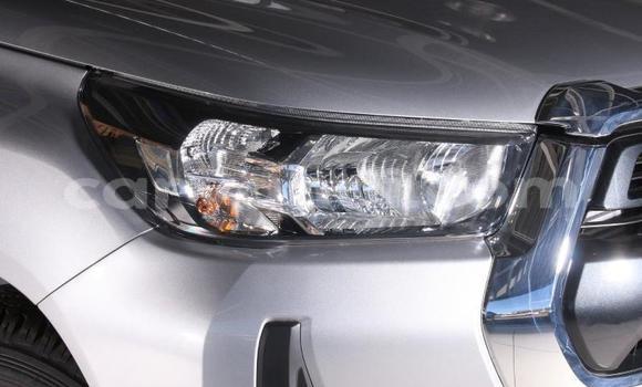 Tenga Tsaru Toyota Hilux Sirivha Mota in Chilanga in Lusaka Tenga Tsaru Toyota Hilux Sirivha Mota in Chilanga in Lusaka