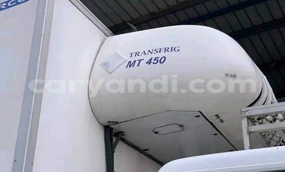 Tenga Tsaru Isuzu FTR 850 Chena Rori in Lusaka in Zambia Tenga Tsaru Isuzu FTR 850 Chena Rori in Lusaka in Zambia