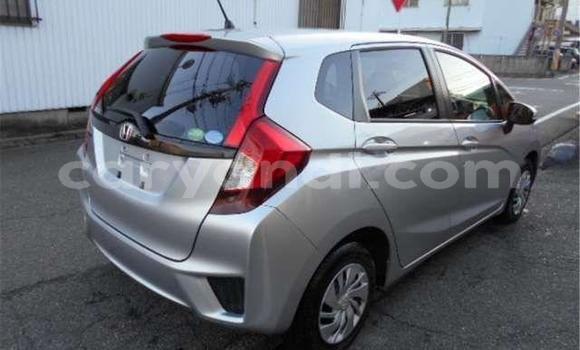 Buy Used Honda FIT Silver Car in Livingstone in Zambia Buy Used Honda FIT Silver Car in Livingstone in Zambia
