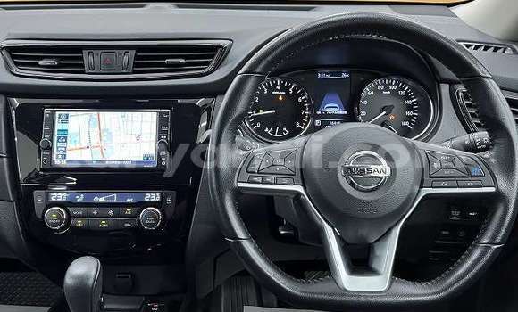 Buy Used Nissan X–Trail Silver Car in Lusaka in Zambia Buy Used Nissan X–Trail Silver Car in Lusaka in Zambia