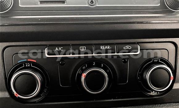 Buy Used Volkswagen Transporter White Car in Chilanga in Lusaka Buy Used Volkswagen Transporter White Car in Chilanga in Lusaka