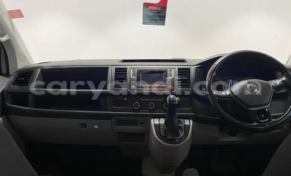 Buy Used Volkswagen Transporter White Car in Chilanga in Lusaka Buy Used Volkswagen Transporter White Car in Chilanga in Lusaka