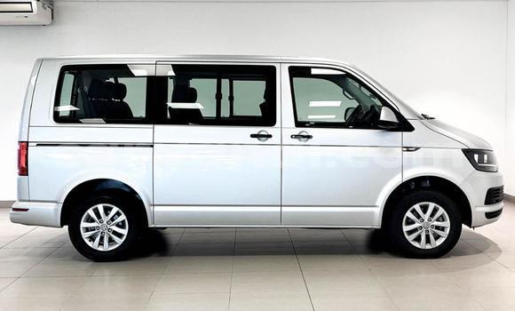Buy Used Volkswagen Transporter White Car in Chilanga in Lusaka Buy Used Volkswagen Transporter White Car in Chilanga in Lusaka