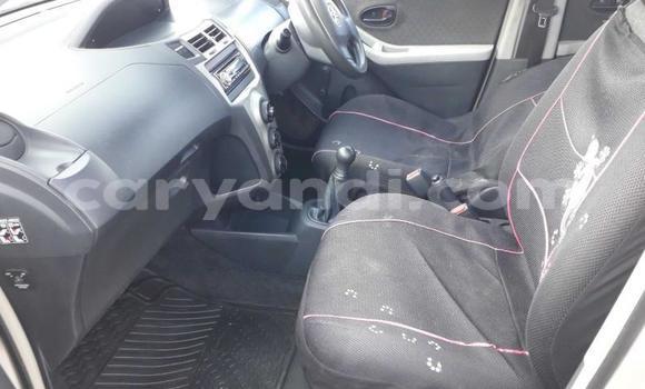 Tenga Tsaru Toyota Yaris Sirivha Mota in Chilanga in Lusaka Tenga Tsaru Toyota Yaris Sirivha Mota in Chilanga in Lusaka