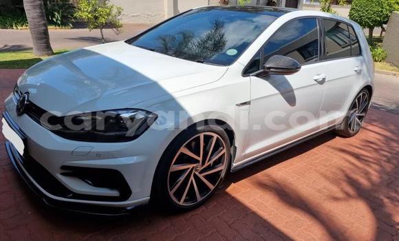 Tenga Tsaru Volkswagen Golf R Chena Mota in Chingola in Zambia Tenga Tsaru Volkswagen Golf R Chena Mota in Chingola in Zambia