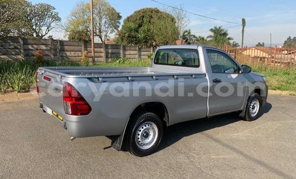 Buy Used Toyota Hilux Silver Car in Chilanga in Lusaka Buy Used Toyota Hilux Silver Car in Chilanga in Lusaka