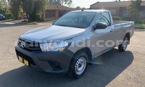 Buy Used Toyota Hilux Silver Car in Chilanga in Lusaka Buy Used Toyota Hilux Silver Car in Chilanga in Lusaka