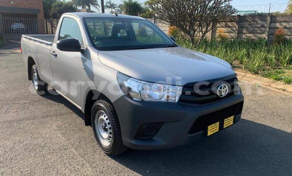 Buy Used Toyota Hilux Silver Car in Chilanga in Lusaka Buy Used Toyota Hilux Silver Car in Chilanga in Lusaka