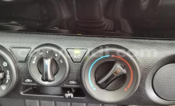 Nunua Ilio tumika Toyota Hilux Nyeupe Gari ndani ya Chingola nchini Zambia Nunua Ilio tumika Toyota Hilux Nyeupe Gari ndani ya Chingola nchini Zambia