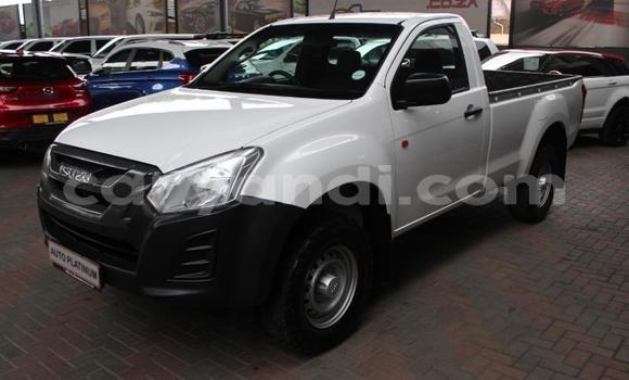 Acheter Occasion Voiture Isuzu KB Blanc à Chingola, Zambie Acheter Occasion Voiture Isuzu KB Blanc à Chingola, Zambie