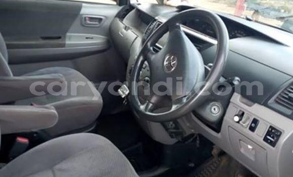 Acheter Occasion Voiture Toyota Noah Gris à Lusaka, Zambie Acheter Occasion Voiture Toyota Noah Gris à Lusaka, Zambie