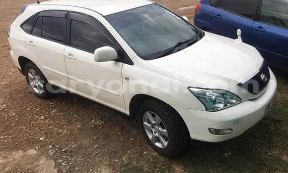 Acheter Occasion Voiture Toyota Harrier Blanc à Lusaka, Zambie Acheter Occasion Voiture Toyota Harrier Blanc à Lusaka, Zambie