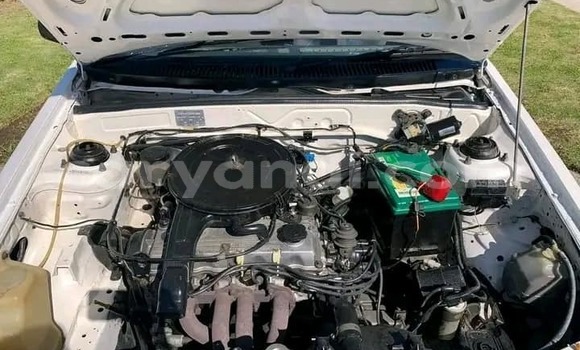 Acheter Occasion Voiture Mazda 323 Blanc à Lusaka, Zambie Acheter Occasion Voiture Mazda 323 Blanc à Lusaka, Zambie