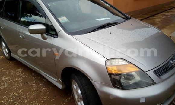 Acheter Occasion Voiture Honda Stream Gris à Lusaka, Zambie Acheter Occasion Voiture Honda Stream Gris à Lusaka, Zambie