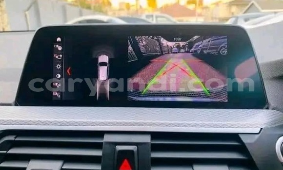 Acheter Occasion Voiture BMW X3 Gris à Lusaka, Zambie Acheter Occasion Voiture BMW X3 Gris à Lusaka, Zambie