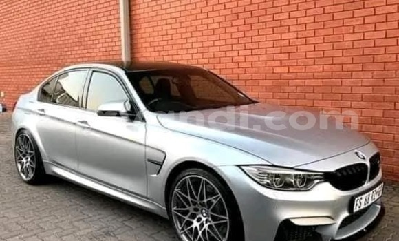 Acheter Occasion Voiture BMW M3 Gris à Lusaka, Zambie Acheter Occasion Voiture BMW M3 Gris à Lusaka, Zambie