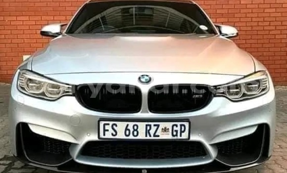 Acheter Occasion Voiture BMW M3 Gris à Lusaka, Zambie Acheter Occasion Voiture BMW M3 Gris à Lusaka, Zambie