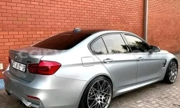 Acheter Occasion Voiture BMW M3 Gris à Lusaka, Zambie Acheter Occasion Voiture BMW M3 Gris à Lusaka, Zambie