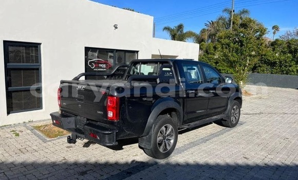 Acheter Occasion Voiture JAC S5 (Eagle) Noir à Lusaka, Zambie Acheter Occasion Voiture JAC S5 (Eagle) Noir à Lusaka, Zambie