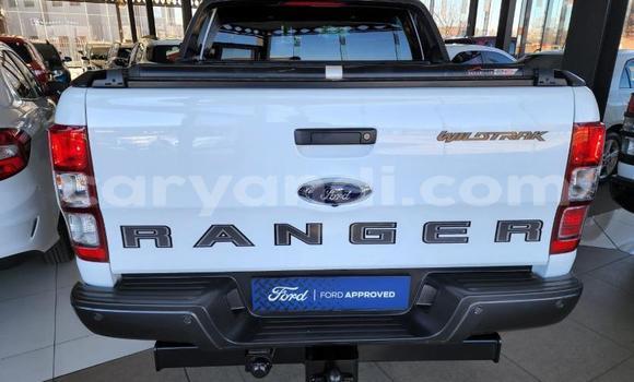 Nunua Ilio tumika Ford Ranger Nyeupe Gari ndani ya Lusaka nchini Zambia Nunua Ilio tumika Ford Ranger Nyeupe Gari ndani ya Lusaka nchini Zambia