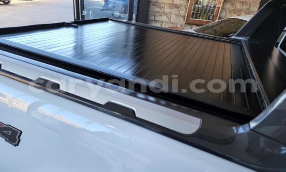 Nunua Ilio tumika Ford Ranger Nyeupe Gari ndani ya Lusaka nchini Zambia Nunua Ilio tumika Ford Ranger Nyeupe Gari ndani ya Lusaka nchini Zambia