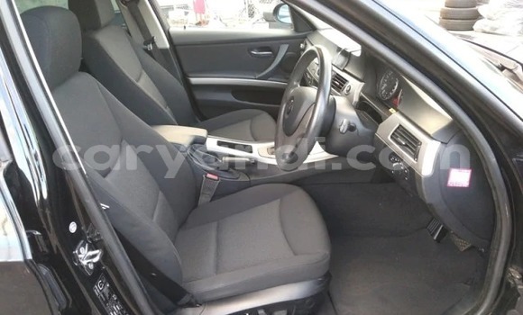 Acheter Import Voiture BMW 3–Series Noir à Lusaka, Zambie Acheter Import Voiture BMW 3–Series Noir à Lusaka, Zambie