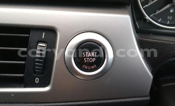 Acheter Import Voiture BMW 3–Series Noir à Lusaka, Zambie Acheter Import Voiture BMW 3–Series Noir à Lusaka, Zambie