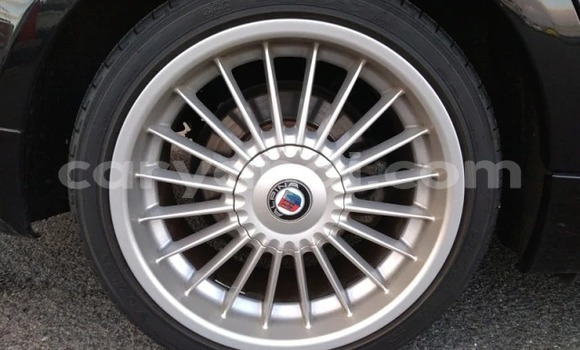 Acheter Import Voiture BMW 3–Series Noir à Lusaka, Zambie Acheter Import Voiture BMW 3–Series Noir à Lusaka, Zambie