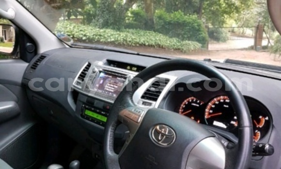 Buy Used Toyota Hilux Silver Car in Lusaka in Zambia Buy Used Toyota Hilux Silver Car in Lusaka in Zambia