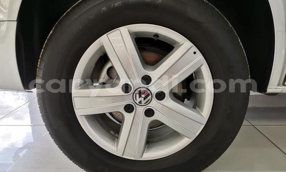 Acheter Occasion Voiture Volkswagen Caravelle Blanc à Lusaka, Zambie Acheter Occasion Voiture Volkswagen Caravelle Blanc à Lusaka, Zambie