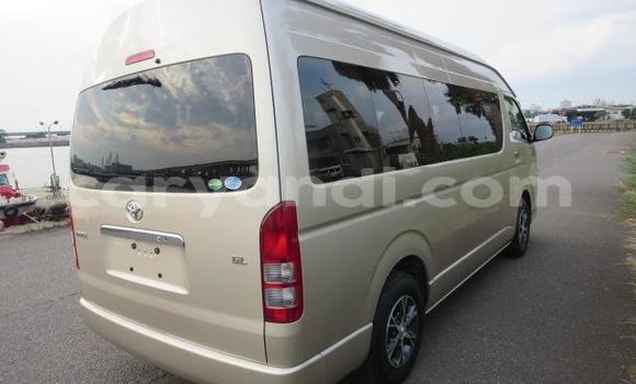 Nunua Ilio tumika Toyota Hiace Nyingine Gari ndani ya Chilanga nchini Lusaka Nunua Ilio tumika Toyota Hiace Nyingine Gari ndani ya Chilanga nchini Lusaka