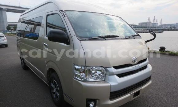 Nunua Ilio tumika Toyota Hiace Nyingine Gari ndani ya Chilanga nchini Lusaka Nunua Ilio tumika Toyota Hiace Nyingine Gari ndani ya Chilanga nchini Lusaka