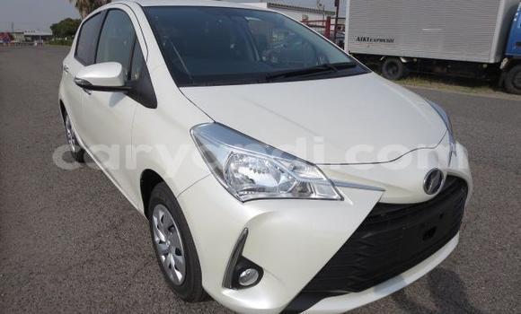 Nunua Ilio tumika Toyota Vitz Nyeupe Gari ndani ya Mansa nchini Luapala Nunua Ilio tumika Toyota Vitz Nyeupe Gari ndani ya Mansa nchini Luapala