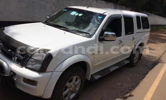 Acheter Occasion Voiture Isuzu KB Blanc à Lusaka, Zambie Acheter Occasion Voiture Isuzu KB Blanc à Lusaka, Zambie