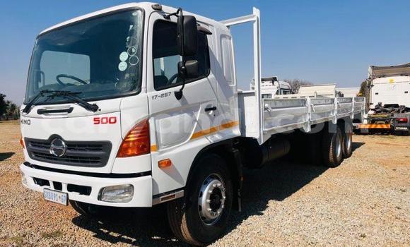 Medium with watermark hino 300 series zambia lusaka 22318