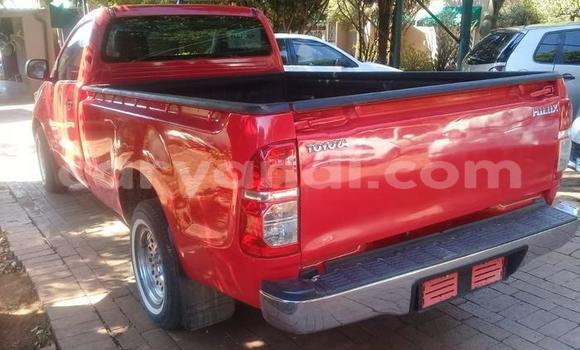 Acheter Occasion Voiture Toyota Hilux Rouge à Lusaka, Zambie Acheter Occasion Voiture Toyota Hilux Rouge à Lusaka, Zambie