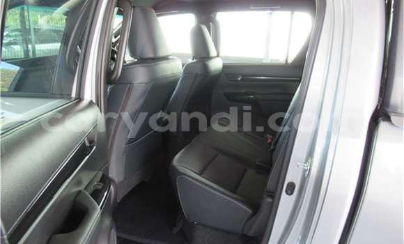 Acheter Occasion Voiture Toyota Hilux Gris à Lusaka, Zambie Acheter Occasion Voiture Toyota Hilux Gris à Lusaka, Zambie