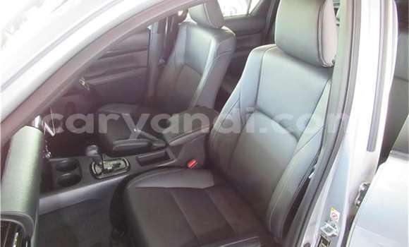 Acheter Occasion Voiture Toyota Hilux Gris à Lusaka, Zambie Acheter Occasion Voiture Toyota Hilux Gris à Lusaka, Zambie