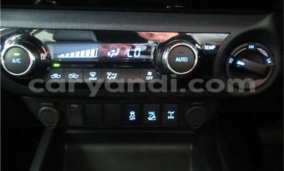 Acheter Occasion Voiture Toyota Hilux Gris à Lusaka, Zambie Acheter Occasion Voiture Toyota Hilux Gris à Lusaka, Zambie