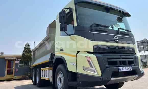 Buy Used Volvo FL Beige Truck in Lusaka in Zambia