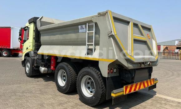 Tenga Tsaru Volvo FL Beige Rori in Lusaka in Zambia Tenga Tsaru Volvo FL Beige Rori in Lusaka in Zambia