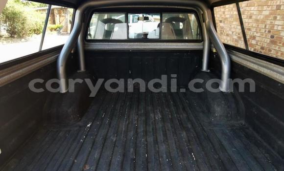 Nunua Ilio tumika Isuzu KB Nyeupe Gari ndani ya Livingstone nchini Zambia Nunua Ilio tumika Isuzu KB Nyeupe Gari ndani ya Livingstone nchini Zambia