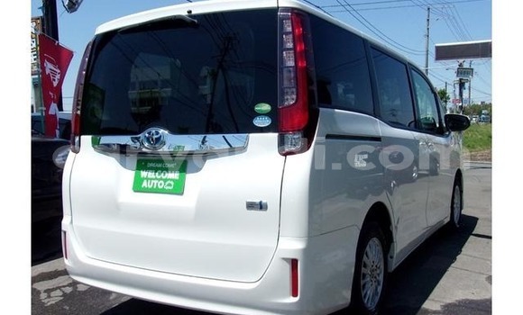 Buy Used Toyota Noah White Car in Lusaka in Zambia Buy Used Toyota Noah White Car in Lusaka in Zambia