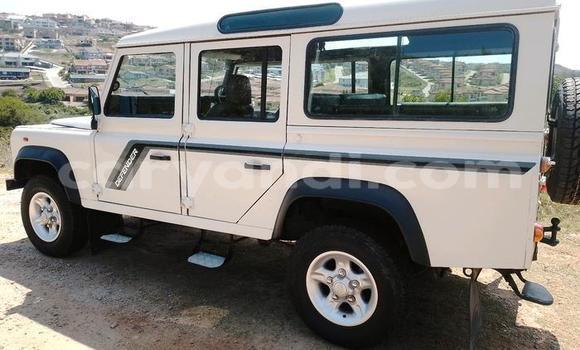 Tenga Tsaru Land Rover Defender Chena Mota in Lusaka in Zambia Tenga Tsaru Land Rover Defender Chena Mota in Lusaka in Zambia