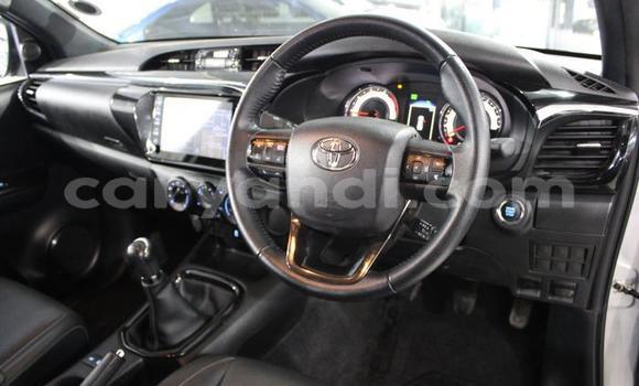Buy Used Toyota Hilux Silver Car in Lusaka in Zambia Buy Used Toyota Hilux Silver Car in Lusaka in Zambia