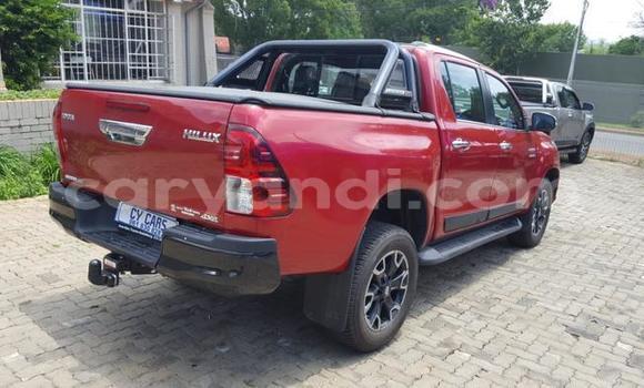 Tenga Tsaru Toyota Hilux Beige Mota in Lusaka in Zambia Tenga Tsaru Toyota Hilux Beige Mota in Lusaka in Zambia