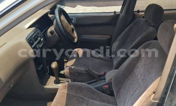 Acheter Occasion Voiture Toyota Corolla Gris à Chingola, Zambie Acheter Occasion Voiture Toyota Corolla Gris à Chingola, Zambie
