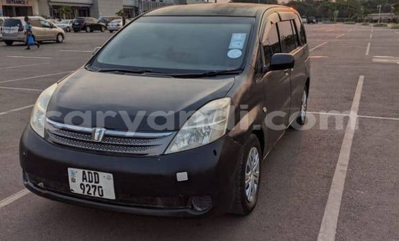 Acheter Occasion Voiture Toyota ISis Noir à Chingola, Zambie Acheter Occasion Voiture Toyota ISis Noir à Chingola, Zambie